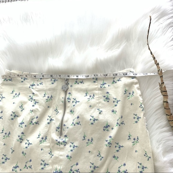 URBAN OUTFITTERS ASHTON RUFFLE MINI DRESS SIZE Large - Picture 9 of 10